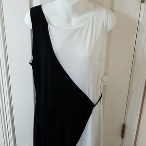 Sandra Darren Color Block black and white dress